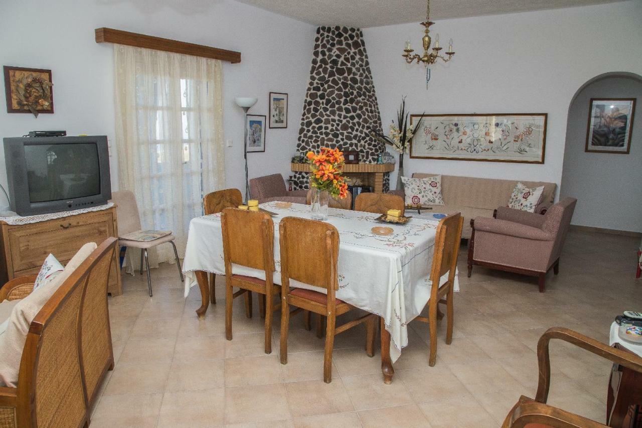 Villa Eva With Panoramic View Pýrgos Eksteriør bilde